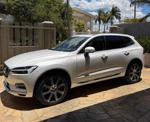 VOLVO XC60 2.0 T8 HYBRID INSCRIPTION AWD GEARTRONIC
